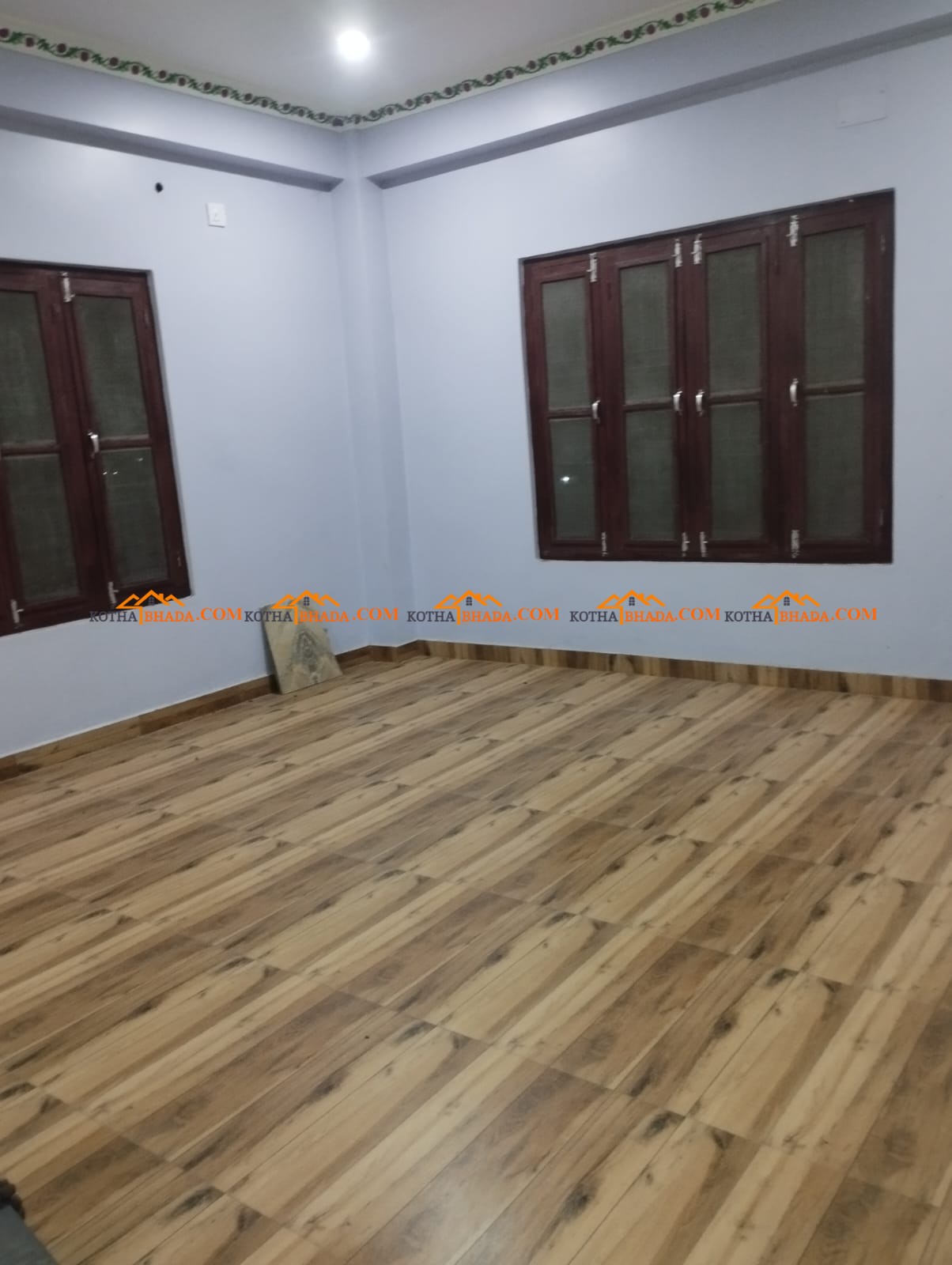 Whole house with 22 rooms, 11 bathrooms, 5 kitchens for lease, Bharatpur - 9, Chitwan
